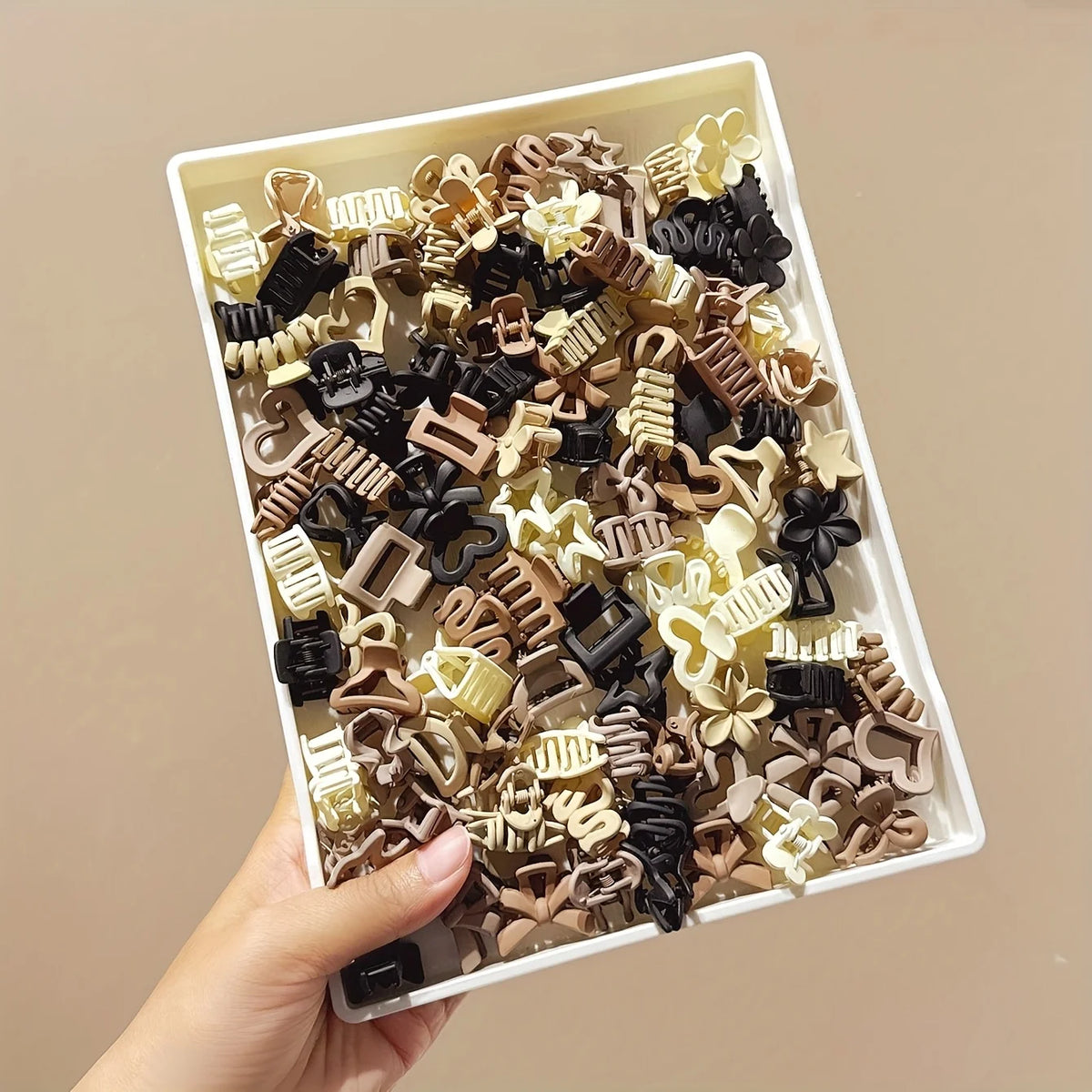 Beige Hair Clips Set